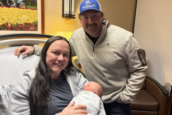 First-time Hinckley parents welcome first baby of 2026 in DeKalb County