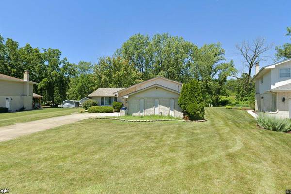 Sale closed in Orland Park: $380,000 for a single-family home