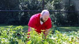 Master Gardeners bring ‘Tomato Troubles’ workshop to La Salle County Jail