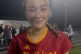 Batavia sophomore Gianna Reid stars in varsity debut, shuts out Bartlett