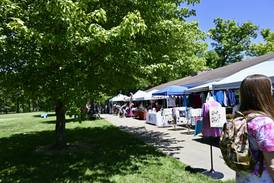 Oglesby’s ‘Bark in the Park’ returns with dogs, vendors and games