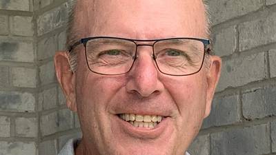 Herscher royalty: 6-term Mayor Ray Schneider leads 104th annual parade