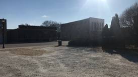 Utica outdoor retail plaza aiming for late spring, early summer opening