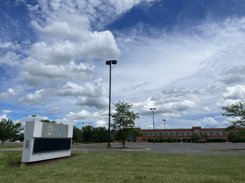 The former Cigna building in Bourbonnais has been donated to Riverside Healthcare. The long-vacant building is adjacent to the healthcare system’s Health Fitness Center and expanding campus in Bourbonnais along North Convent Street.