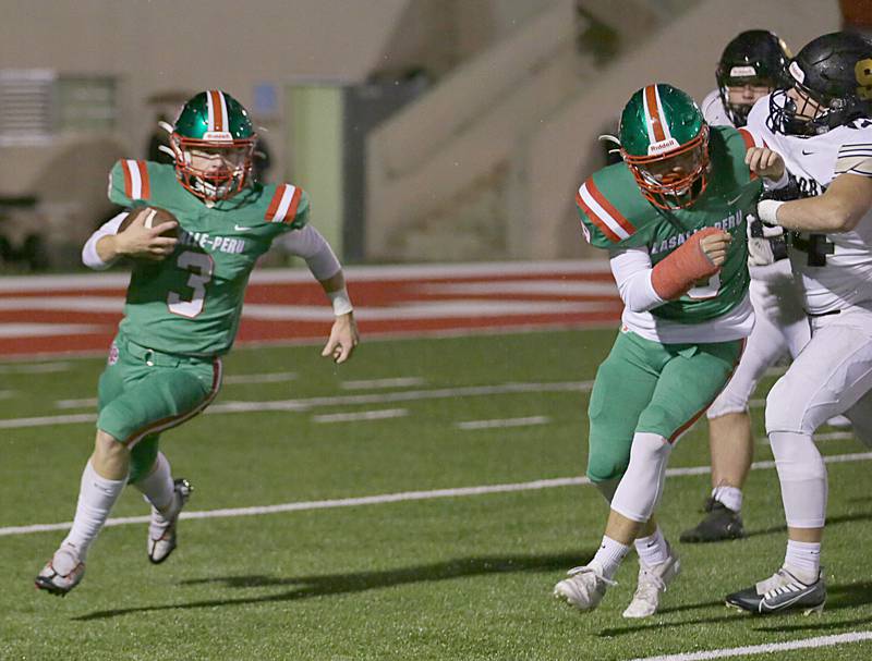 L-P's Mason Lynch (3) runs the football against Sycamore on Friday, Oct. 14, 2022 at Howard Fellows Stadium in Peru.