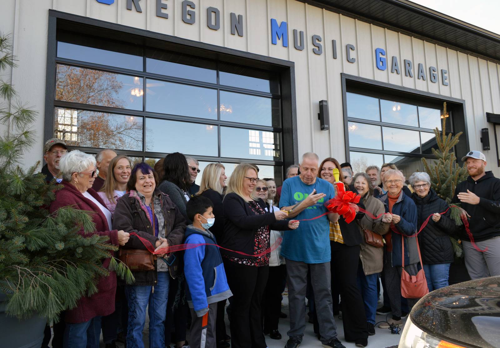Oregon Music Garage hosts grand opening Shaw Local