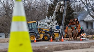 Truck crash Friday causes Peru power outage