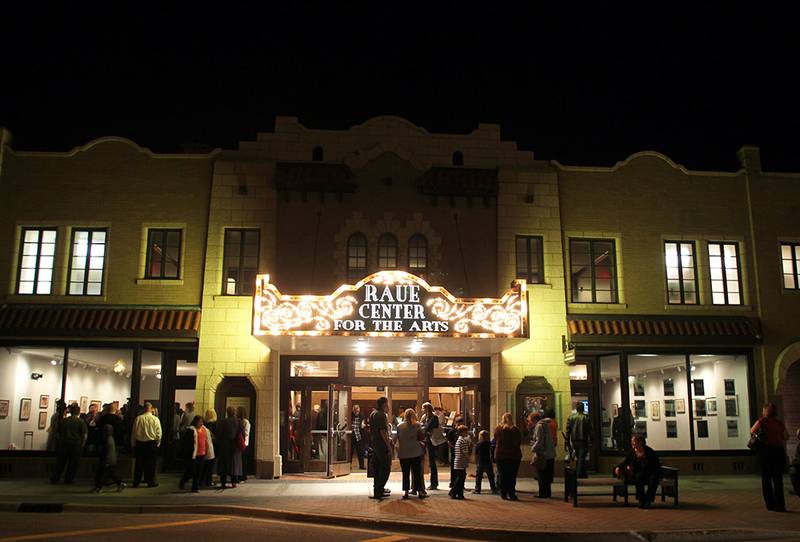 Raue Center for the Arts in Crystal Lake