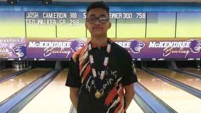 Boys Bowling: St. Charles East's Edgar Burgos has team state title in his sights this year