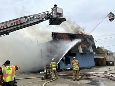 Downtown Mt. Morris building destroyed in afternoon fire