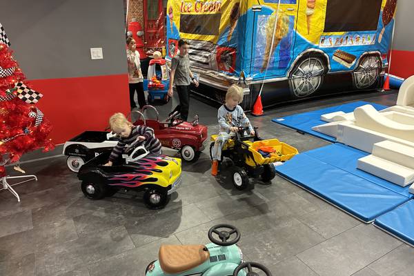 Kids Garage near McHenry gives parents a place to let tots bounce
