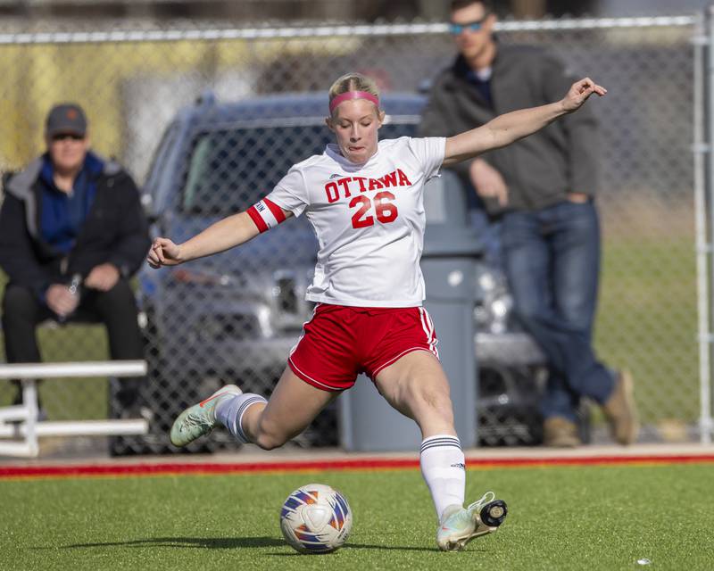 Taylor Brandt of Ottawa High School passes the ball to a teammate downfield during the match against LaSalle-Peru High School on April 10, 2025 at the LaSalle-Peru Sports Complex.