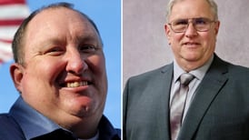 Incumbent Tim Hoeft leads John Piwko for Huntley village president
