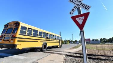 Railroad crossings across northern Illinois to see upgrades as part of $376 million 5-year program