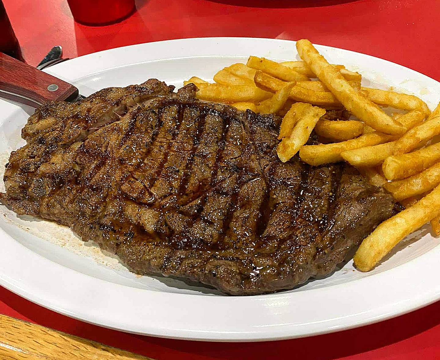 The 1-pound ribeye steak is one of the menu items at Papa Chubby's in Savanna.
