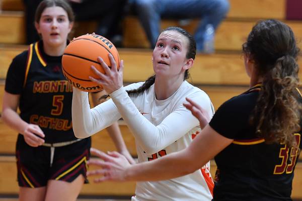 Minooka, led by Kent State commit Madelyn Kiper’s 27 points, rolls past Montini in tournament opener