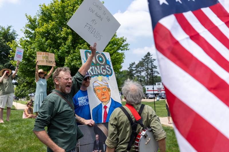 Protesters chants at the “No Kings“ protest on Saturday, June 14, 2025 at Rotary Park in Princeton.
