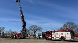 Ottawa Fire Department responds to burning power lines downtown