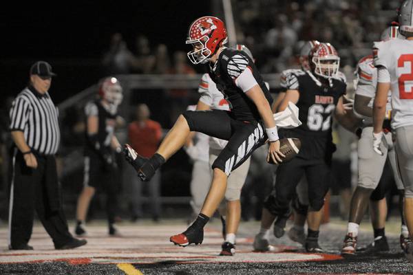 Maine South’s defense smothers Palatine in second straight statement win