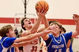 Hall to have balanced offense, pressure defense using versatility, depth