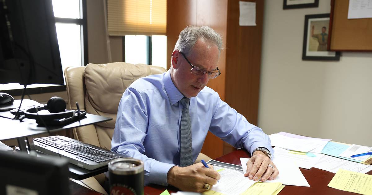 Joliet attorney raises constitutional challenge to Illinois civil