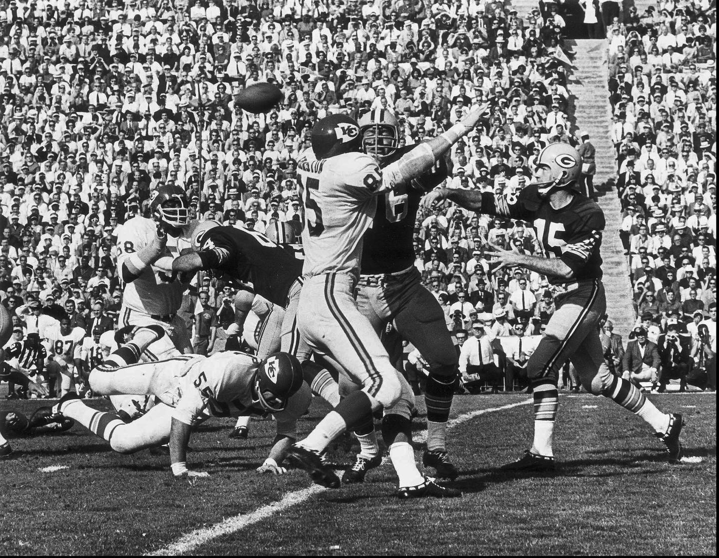 Green Bay Packers quarterback Bart Starr throws a pass during first quarter action in Super Bowl I against the Kansas City Chiefs at the Los Angeles Coliseum on Jan. 15, 1967. The Packers beat the Chiefs 35-10.