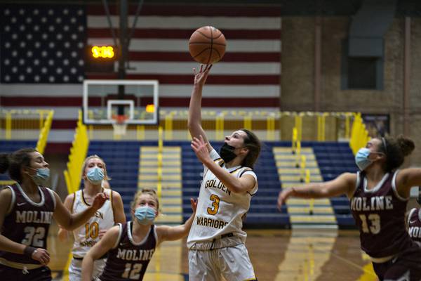 Sterling High School graduate heads to Greece for basketball opportunity that clears path to the pros