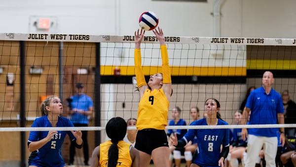 Photos: Joliet West vs Lincoln-Way East girls volleyball