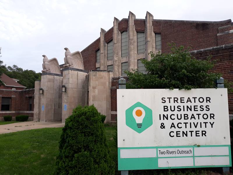 The Department of Commerce’s Economic Development Administration awarded a $948,000 grant to the city of Streator to renovate the Incubator, formerly the armory at 401 W. Bridge St. This grant is funded by the American Rescue Plan.