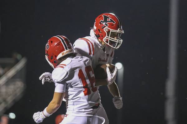 Kendall County football notebook: Yorkville set for Week 9 showdown at Bolingbrook for SPC West title