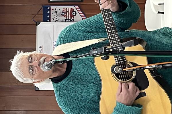 First Fridays Open Mic is May 1 in Oregon