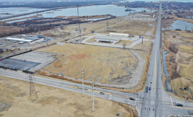 An aerial view of the Wolf Lake Memorial Park looking north at the intersection of 129th and Calumete Avenue on Saturday, Feb. 21, 2026 in Hammond Ind. The area is a potential site of the new Chicago Bears stadium. .