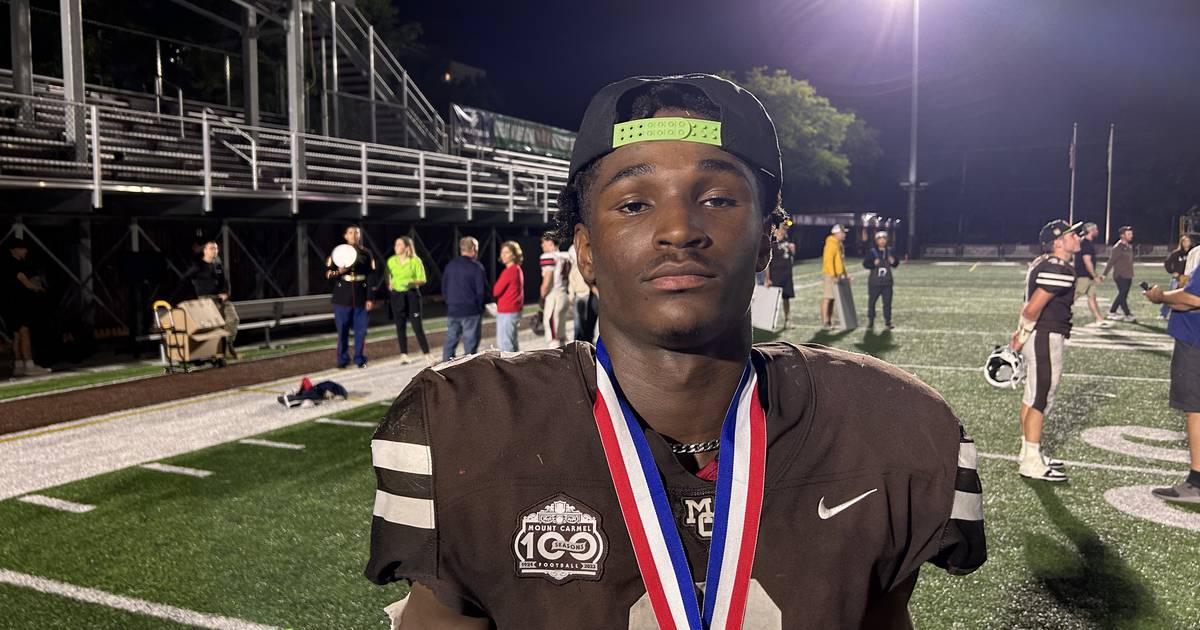 St. Rita football vs Mt. Carmel Live coverage, scores, IHSA Class 7A