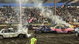 A ‘Smashing’ Success: Grandstands packed at Ogle County demo derby