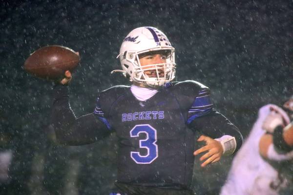 Burlington Central QB Landon Arnold fulfilling his promise
