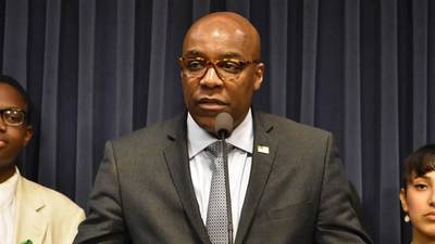 Illinois praises judge’s order to restore school mental health grants 