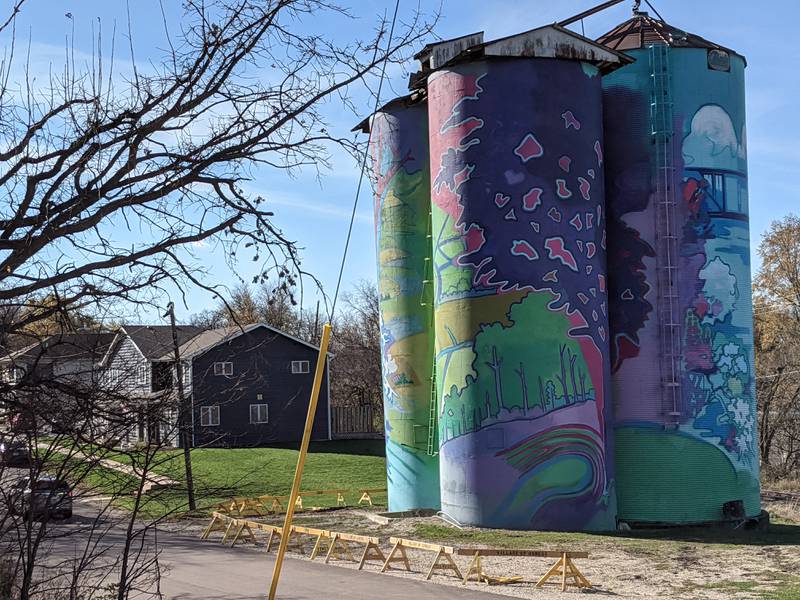 A project to transform three vacant silos in downtown Oswego into a mural project was recently finished. The silos are located on Adams Street near Van Buren Street.