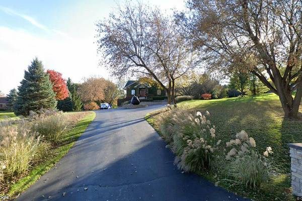 Single-family home sells for $790,000 in Batavia