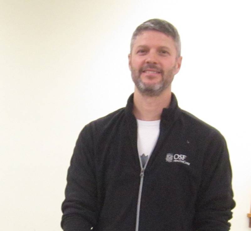 Chief Senachwine Chapter members learned April 5 the importance of good sleep, healthy eating and exercise (“Use it or Lose It”) from Dr. Tim Collins, doctor of Physical Therapy for OSF HealthCare.