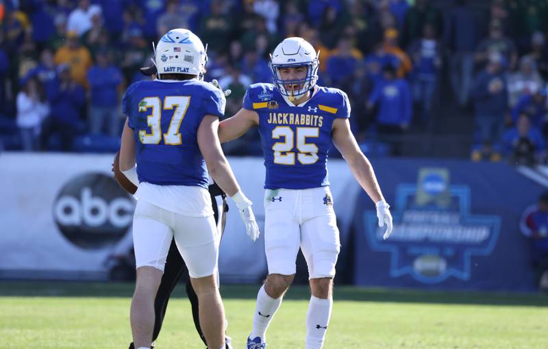 FRISCO, TX - January 8: The South Dakota State Jackrabbits vs the North Dakota State Bison in the 2023 FCS National Championship football game at Toyota Stadium in Frisco, TX. (Photo by Dave Eggen/Inertia)