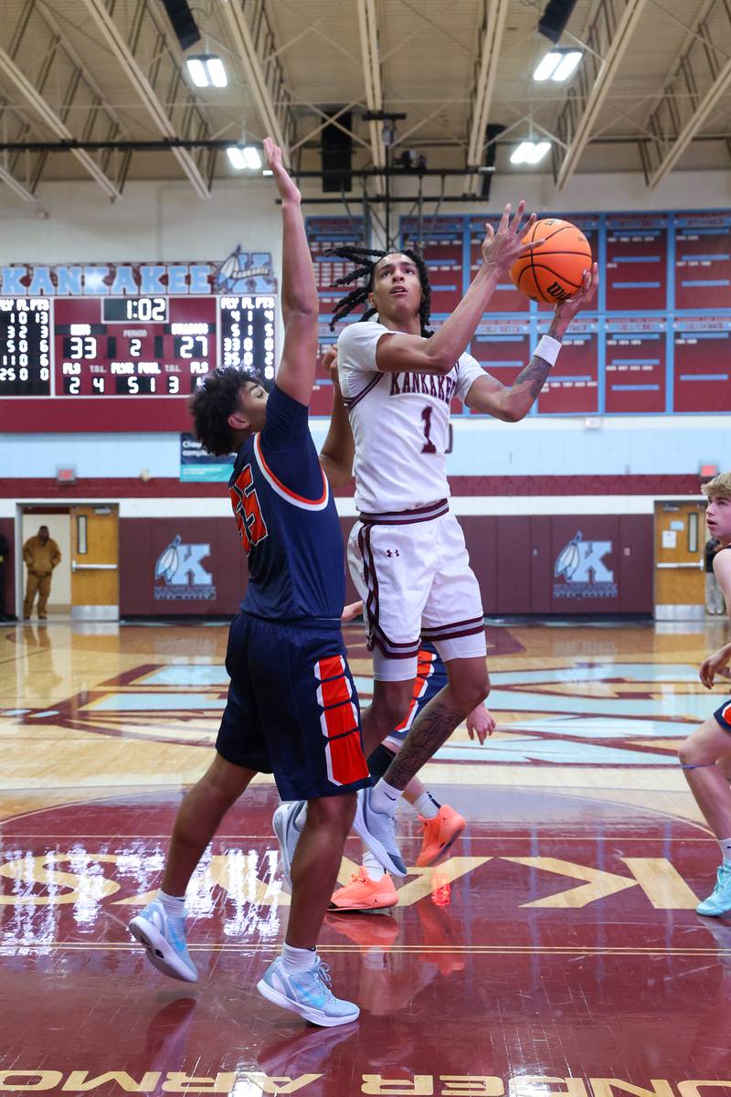 Kankakee's Lincoln Williams looks to shoot during the Kays' 74-60 victory over Mahomet-Seymour on Tuesday, Dec. 2, 2025.