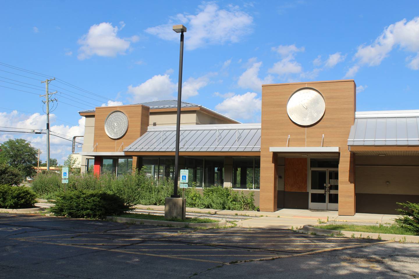 The long-shuttered Burger King at 855 E. Terra Cotta Ave., Crystal Lake will be turned into a Burrito Parrilla Mexicana restaurant.
