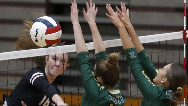 Photos: Prairie Ridge defeat Crystal Lake South in Class 3A volleyball action