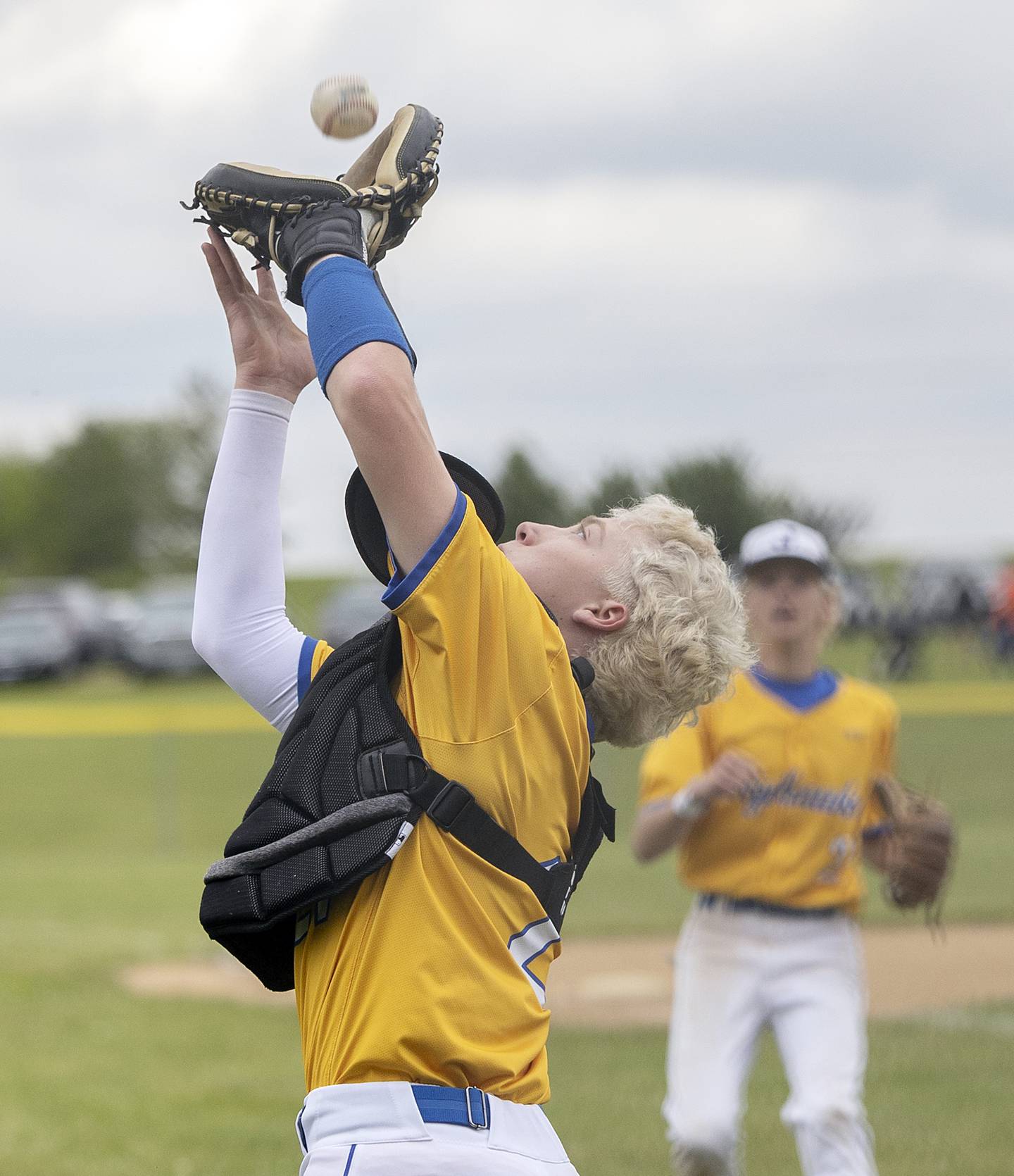 Johnsburg’s Jack Thompson makes a catch against Byron Wednesday, May 28, 2025, in the Class 2A Sectional semifinal in Mendota.