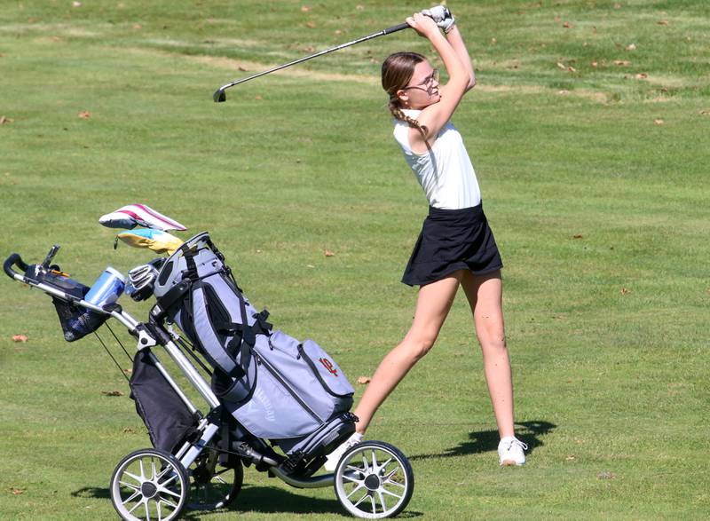 L-P's Delani Duggan hits toard the 10th hole during the Class 2A Regional girls golf meet on Tuesday, Oct. 1, 2024 at Senica's Oak Ridge  Golf Club in La Salle.