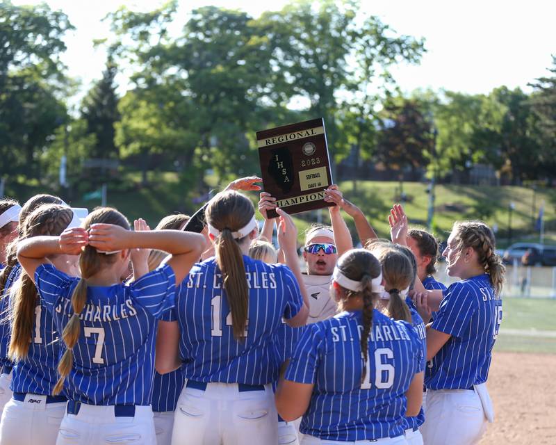 St Charles North Celebrates their victory for the Class 4A Glenbard West Regional Final softball game over Glenbard North.  May 26, 2023.