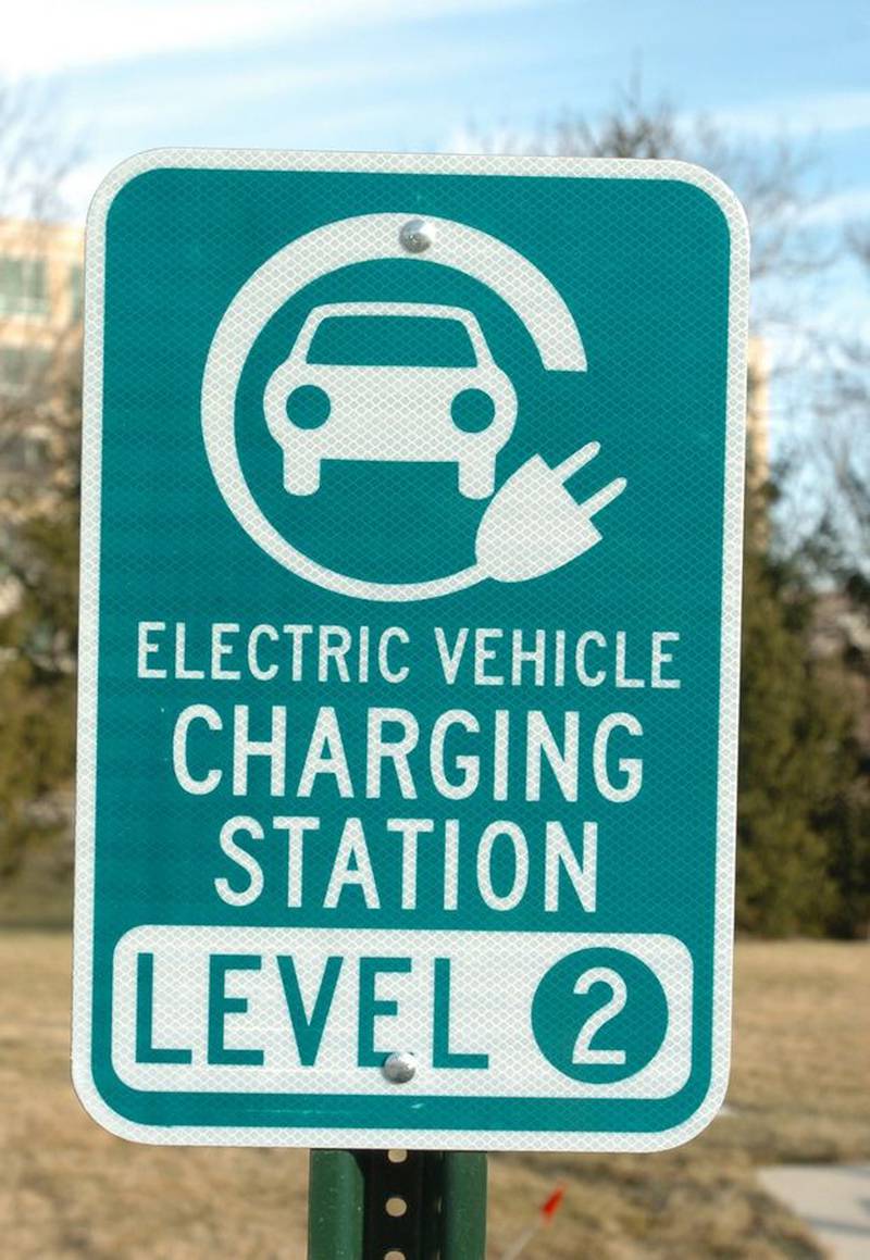 Some suburbs and Kane County will be learning how to set up infrastructure and otherwise prepare for electric vehicles.