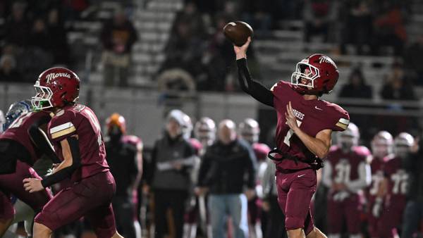 Slow start, resounding finish for Morris in 54-7 playoff win against Woodstock