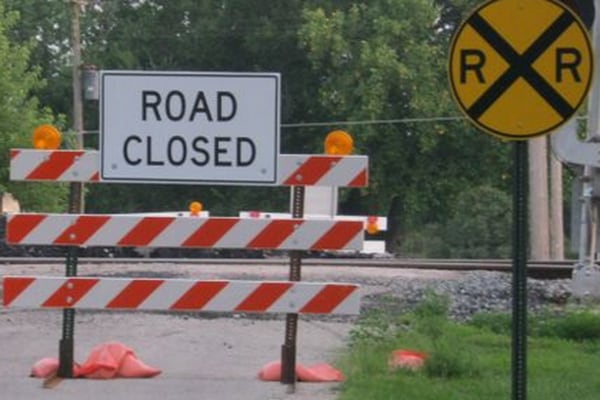 Rail repairs force full closure of McDonough Street in Joliet