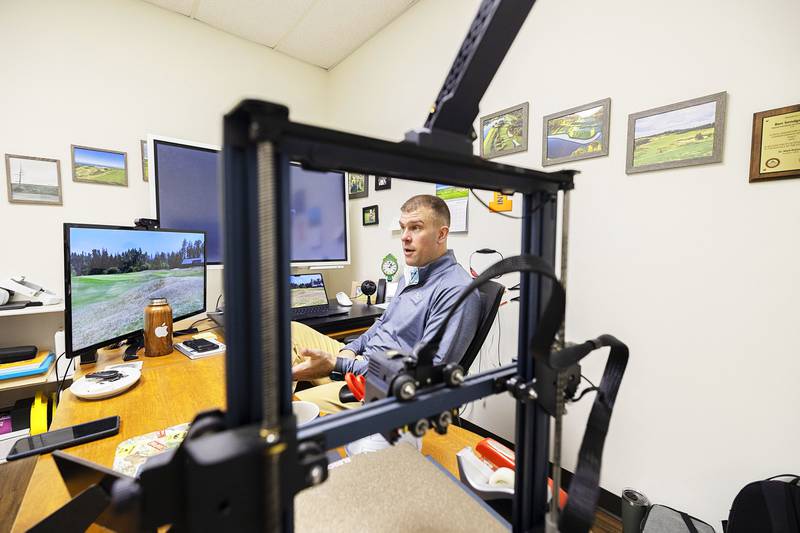 Ben Sondgeroth serves as the Lead Regional Educational Technology Coordinator.